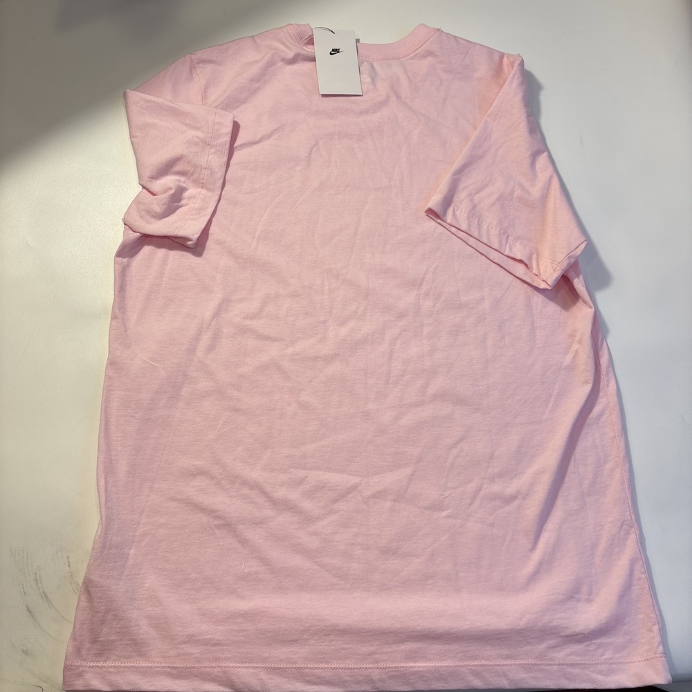 Nike T-Shirt Men's LARGE‎ Pink Sportswear Club Short Sleeve New - Picture 4 of 4